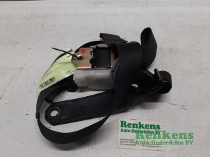 Begagnade Främre säkerhetsbälte, vänster Opel Calibra 2.0i Pris € 35,00 Marginaltabell erbjuds av Renkens Auto-Onderdelen B.V.