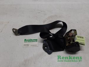 Begagnade Bakre säkerhetsbälte, höger Opel Calibra 2.0i Pris € 25,00 Marginaltabell erbjuds av Renkens Auto-Onderdelen B.V.