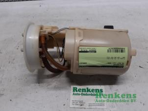 Begagnade Bensinpump Volkswagen Golf IV (1J1) 1.8 20V Pris € 40,00 Marginaltabell erbjuds av Renkens Auto-Onderdelen B.V.