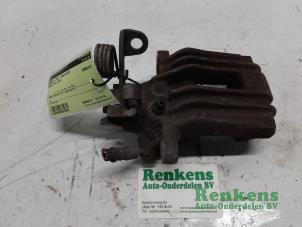 Gebruikte Remklauw (Tang) links-achter Audi A4 Avant (B6) 2.0 FSI 16V Prijs € 36,30 Inclusief btw aangeboden door Renkens Auto-Onderdelen B.V.