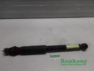 Gebruikte Schokdemper rechts-achter Kia Picanto (TA) 1.0 12V Prijs € 20,00 Margeregeling aangeboden door Renkens Auto-Onderdelen B.V.