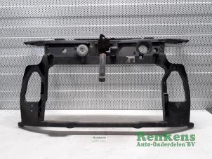 Gebruikte Frontpaneel Fiat Panda (169) 1.1 Fire Prijs € 50,00 Margeregeling aangeboden door Renkens Auto-Onderdelen B.V.