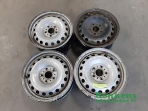 Gebruikte Velgen set Mercedes Citan (415.6) 1.5 109 CDI Prijs op aanvraag aangeboden door Renkens Auto-Onderdelen B.V.