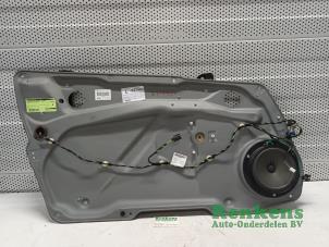Begagnade Fönstermekanism, 2-dörrars, vänster fram Mercedes A (W169) 2.0 A-160 CDI 16V 3-Drs. Pris € 40,00 Marginaltabell erbjuds av Renkens Auto-Onderdelen B.V.