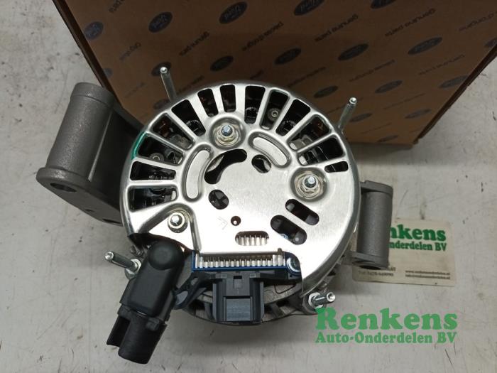 Dynamo från en Ford Mondeo III 2.2 TDCi 16V 2005