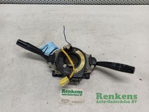 Gebruikte Combischakelaar Stuurkolom Toyota Starlet (EP9) 1.3,XLi,GLi 16V Prijs € 35,00 Margeregeling aangeboden door Renkens Auto-Onderdelen B.V.
