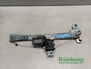 Gebruikte Raammechaniek 2Deurs links-voor Peugeot 207/207+ (WA/WC/WM) 1.6 16V RC Turbo Prijs € 30,00 Margeregeling aangeboden door Renkens Auto-Onderdelen B.V.