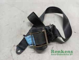 Begagnade Främre säkerhetsbälte, vänster Peugeot Partner 1.9D Pris € 35,00 Marginaltabell erbjuds av Renkens Auto-Onderdelen B.V.