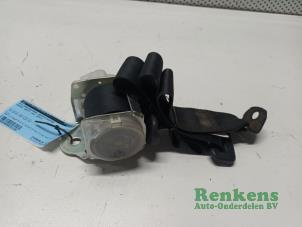 Gebruikte Veiligheidsgordel rechts-achter Suzuki Swift (ZA/ZC/ZD) 1.2 16V Prijs € 30,00 Margeregeling aangeboden door Renkens Auto-Onderdelen B.V.