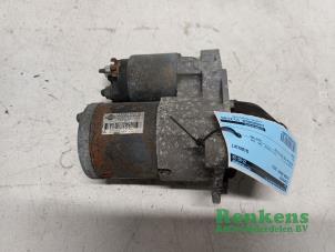 Gebruikte Startmotor Nissan Qashqai (J10) 1.6 16V Prijs € 30,00 Margeregeling aangeboden door Renkens Auto-Onderdelen B.V.