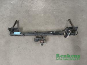 Gebruikte Trekhaak Ford Transit Connect (PJ2) 1.5 EcoBlue Prijs op aanvraag aangeboden door Renkens Auto-Onderdelen B.V.