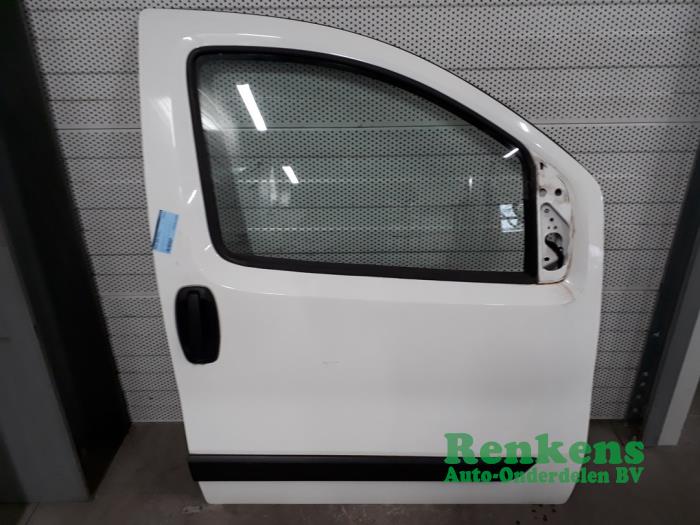 Portier 2Deurs rechts van een Peugeot Bipper (AA) 1.3 HDI 2012