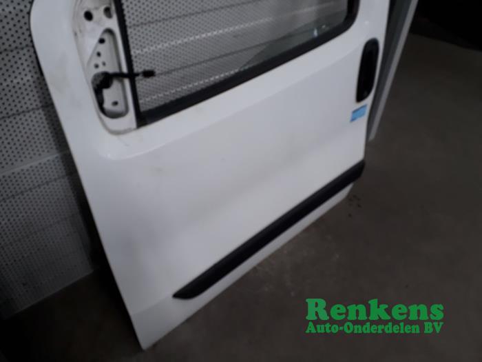 Portier 2Deurs links van een Peugeot Bipper (AA) 1.3 HDI 2012