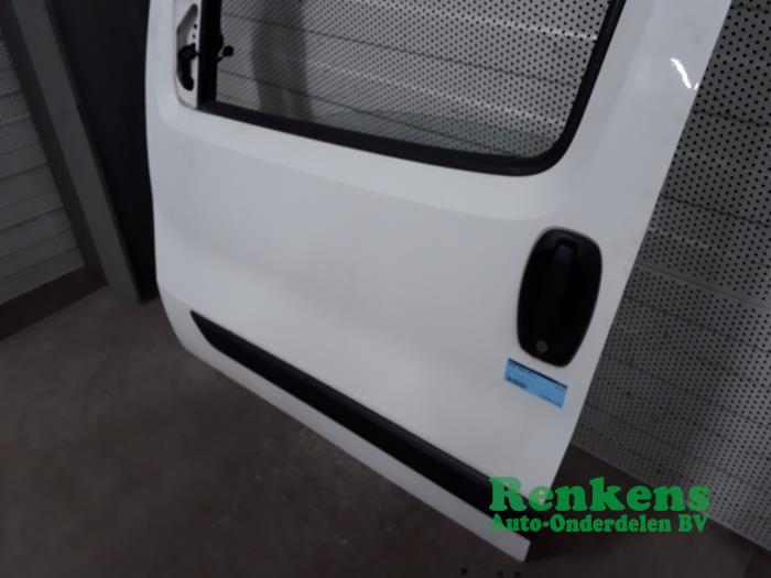 Portier 2Deurs links van een Peugeot Bipper (AA) 1.3 HDI 2012