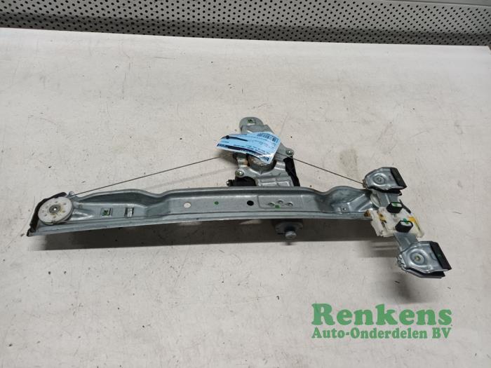 Mechanizm szyby lewej tylnej wersja 4-drzwiowa z Opel Meriva 1.4 Turbo 16V ecoFLEX 2011