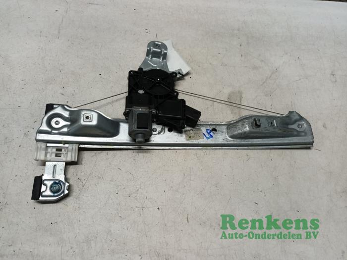 Mechanizm szyby lewej tylnej wersja 4-drzwiowa z Opel Meriva 1.4 Turbo 16V ecoFLEX 2011