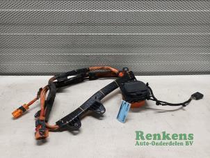 Gebruikte Oplaadpunt stekker aansluiting Landrover Range Rover Sport (L1) 3.0 V6 P460e Prijs op aanvraag aangeboden door Renkens Auto-Onderdelen B.V.