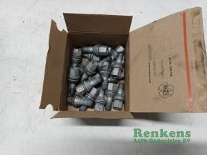 Gebruikte Wielbouten set Landrover Range Rover Sport (L1) 3.0 V6 P460e Prijs op aanvraag aangeboden door Renkens Auto-Onderdelen B.V.