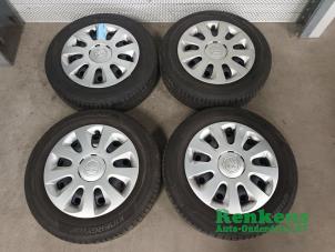 Gebruikte Velgen set + banden Skoda Citigo 1.0 12V Prijs op aanvraag aangeboden door Renkens Auto-Onderdelen B.V.