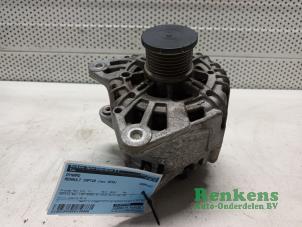 Begagnade Dynamo Renault Captur (2R) 1.2 TCE 16V EDC Pris € 35,00 Marginaltabell erbjuds av Renkens Auto-Onderdelen B.V.