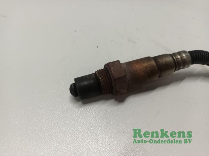 Lambda Sonde van een Opel Insignia Sports Tourer 2.0 Turbo 16V 4x4 Ecotec 2010