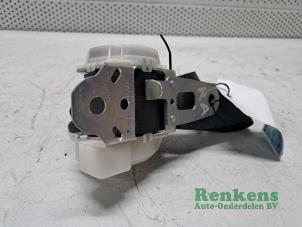 Gebruikte Veiligheidsgordel rechts-achter Suzuki Swift (ZA/ZC/ZD1/2/3/9) 1.3 VVT 16V Prijs € 25,00 Margeregeling aangeboden door Renkens Auto-Onderdelen B.V.