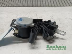 Gebruikte Veiligheidsgordel links-achter Suzuki Swift (ZA/ZC/ZD1/2/3/9) 1.3 VVT 16V Prijs € 20,00 Margeregeling aangeboden door Renkens Auto-Onderdelen B.V.