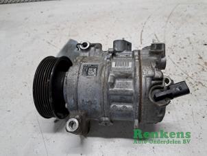Używane Pompa klimatyzacji Volkswagen Golf VII Variant (AUVV) 1.4 TSI 16V Cena € 75,00 Procedura marży oferowane przez Renkens Auto-Onderdelen B.V.