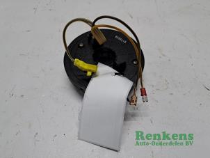 Begagnade Klockfjäder, airbag Mercedes A (W168) 1.9 A-190 Pris € 35,00 Marginaltabell erbjuds av Renkens Auto-Onderdelen B.V.