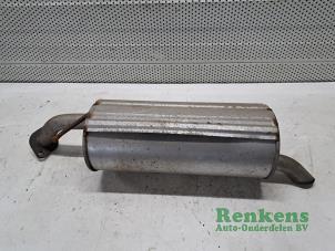 Używane Tlumik koncowy Hyundai Getz 1.3i 12V Cena € 30,00 Procedura marży oferowane przez Renkens Auto-Onderdelen B.V.