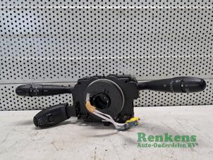 Używane Przelacznik Combi kolumny kierownicy Peugeot 206+ (2L/M) 1.4 XS Cena € 70,00 Procedura marży oferowane przez Renkens Auto-Onderdelen B.V.