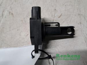 Używane Czujnik masy powietrza Suzuki Swift (ZA/ZC/ZD1/2/3/9) 1.3 VVT 16V Cena € 20,00 Procedura marży oferowane przez Renkens Auto-Onderdelen B.V.