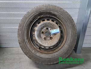 Gebruikte Reserveband Volkswagen Crafter (SY) 2.0 TDI Prijs € 48,40 Inclusief btw aangeboden door Renkens Auto-Onderdelen B.V.