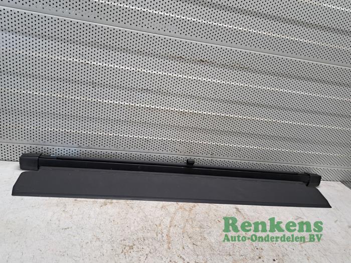 Skydd, bagageutrymme från en Citroën C4 Grand Picasso (UA) 1.6 16V THP 155 2011