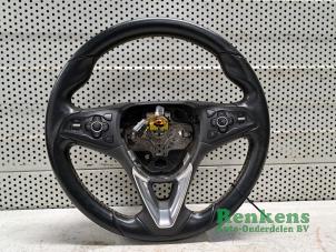 Gebruikte Stuurwiel Opel Astra K 1.0 Turbo 12V Prijs € 75,00 Margeregeling aangeboden door Renkens Auto-Onderdelen B.V.