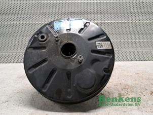 Używane Wspomaganie hamulców Volkswagen Golf VII Variant (AUVV) 1.4 TSI 16V Cena € 60,00 Procedura marży oferowane przez Renkens Auto-Onderdelen B.V.