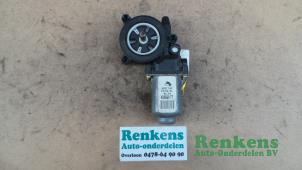 Begagnade Motor, dörrfönster Renault Laguna II (BG) 1.8 16V Pris € 15,00 Marginaltabell erbjuds av Renkens Auto-Onderdelen B.V.