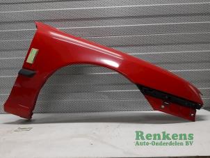 Begagnade Framskärm, höger Opel Calibra 2.0i 16V 4x4 Pris € 35,00 Marginaltabell erbjuds av Renkens Auto-Onderdelen B.V.