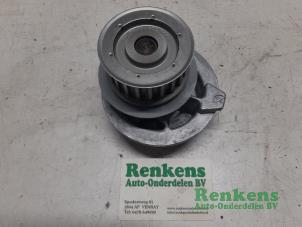Nya Vattenpump Opel Calibra 2.0i 16V Pris € 30,25 Inklusive moms erbjuds av Renkens Auto-Onderdelen B.V.
