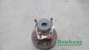 Begagnade Bakre nav Opel Meriva 1.8 16V Pris € 35,00 Marginaltabell erbjuds av Renkens Auto-Onderdelen B.V.