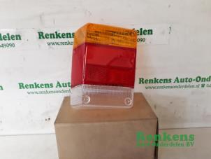 Nya Baklyktsglas, vänster Opel Kadett Pris € 17,55 Inklusive moms erbjuds av Renkens Auto-Onderdelen B.V.