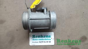 Gebruikte Luchtmassameter Audi A4 Avant (B6) 2.5 TDI 155 24V Prijs € 30,00 Margeregeling aangeboden door Renkens Auto-Onderdelen B.V.