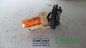 Gebruikte Benzinepomp Opel Astra G Caravan (F35) 1.8 16V Prijs € 45,00 Margeregeling aangeboden door Renkens Auto-Onderdelen B.V.