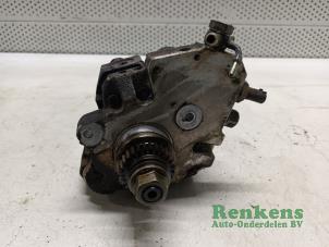 Begagnade Mekanisk bränslepump Mercedes B (W245) 2.0 B-200 CDI 16V Pris € 75,00 Marginaltabell erbjuds av Renkens Auto-Onderdelen B.V.