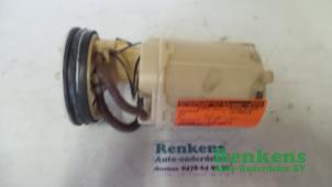 Begagnade Bensinpump Audi A3 (8L1) 1.8 20V Pris € 40,00 Marginaltabell erbjuds av Renkens Auto-Onderdelen B.V.