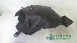 Begagnade Isolering, hjulhus Renault Modus/Grand Modus (JP) 1.2 16V TCe Pris € 15,00 Marginaltabell erbjuds av Renkens Auto-Onderdelen B.V.