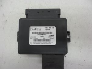 Używane Modul czujników parkowania Volvo S60 II (FS) 2.0 D3 20V Cena € 50,00 Procedura marży oferowane przez Auto Demontage Elferink B.V.