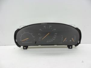 Gebruikte Kilometerteller KM Saab 9-5 Estate (YS3E) 2.0t 16V Prijs € 75,00 Margeregeling aangeboden door Auto Demontage Elferink B.V.