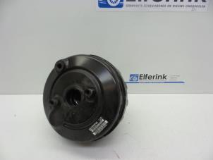 Begagnade Bromsservo Opel Insignia Sports Tourer 2.0 CDTI 16V Pris € 50,00 Marginaltabell erbjuds av Auto Demontage Elferink B.V.