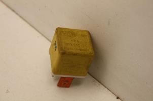Gebruikte Relais Volvo 960 I 2.5i 24V Prijs € 25,00 Margeregeling aangeboden door Auto Demontage Elferink B.V.
